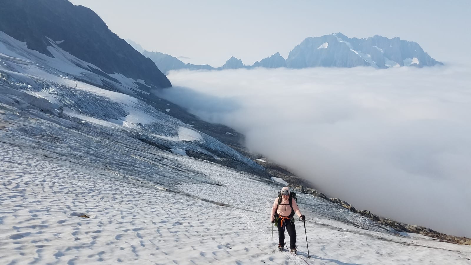 Jennie Draper, M'07, climbs above the clouds in Washington state. Contributed photo.